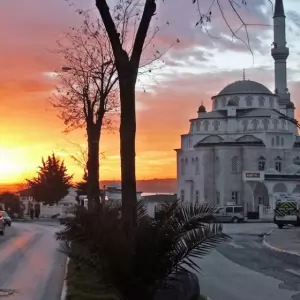 İstanbul Basınköy Bölgesinde Ustalar